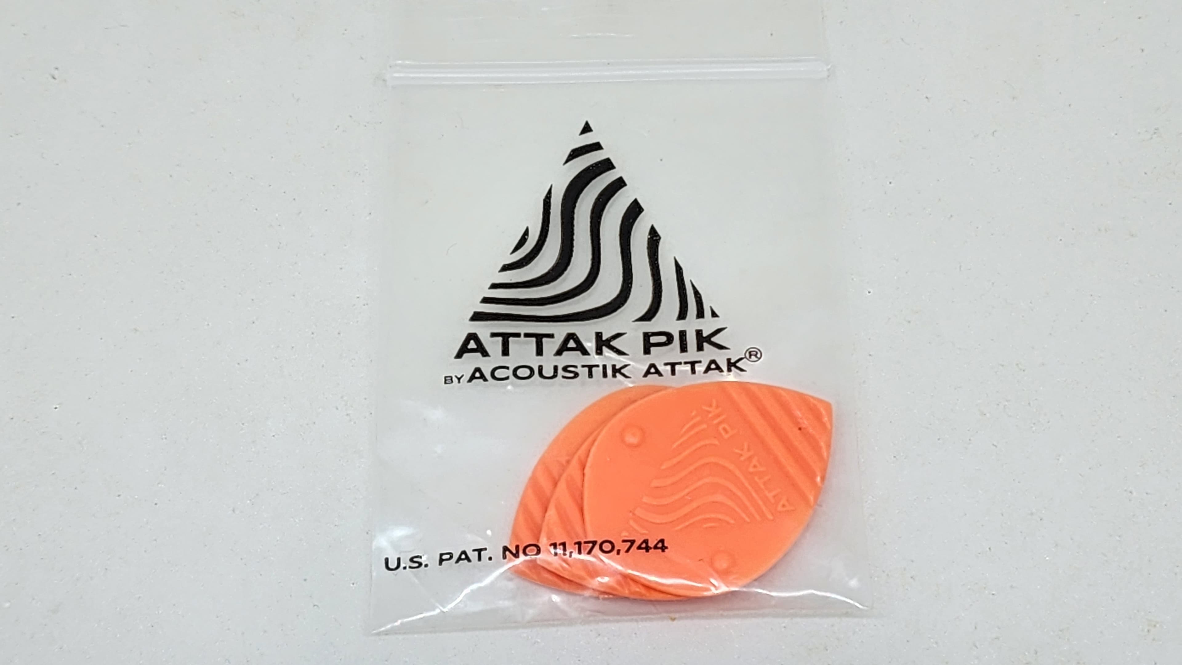 Acoustik Attak Blade II - Precision With An Edge Plectrums - 3 Pack
